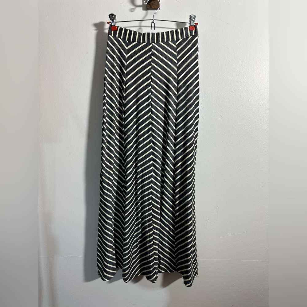 Style & Co Women’s XS Maxi Skirt Gray Ivory Striped | SKU 0088